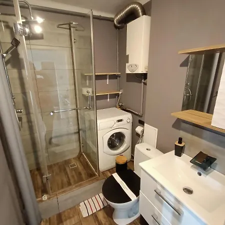 Perfekt Place アパート *